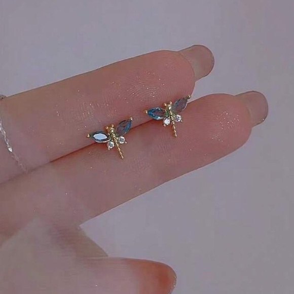 Cubic Zirconia Dragonfly Stud Earrings - Picture 4 of 6